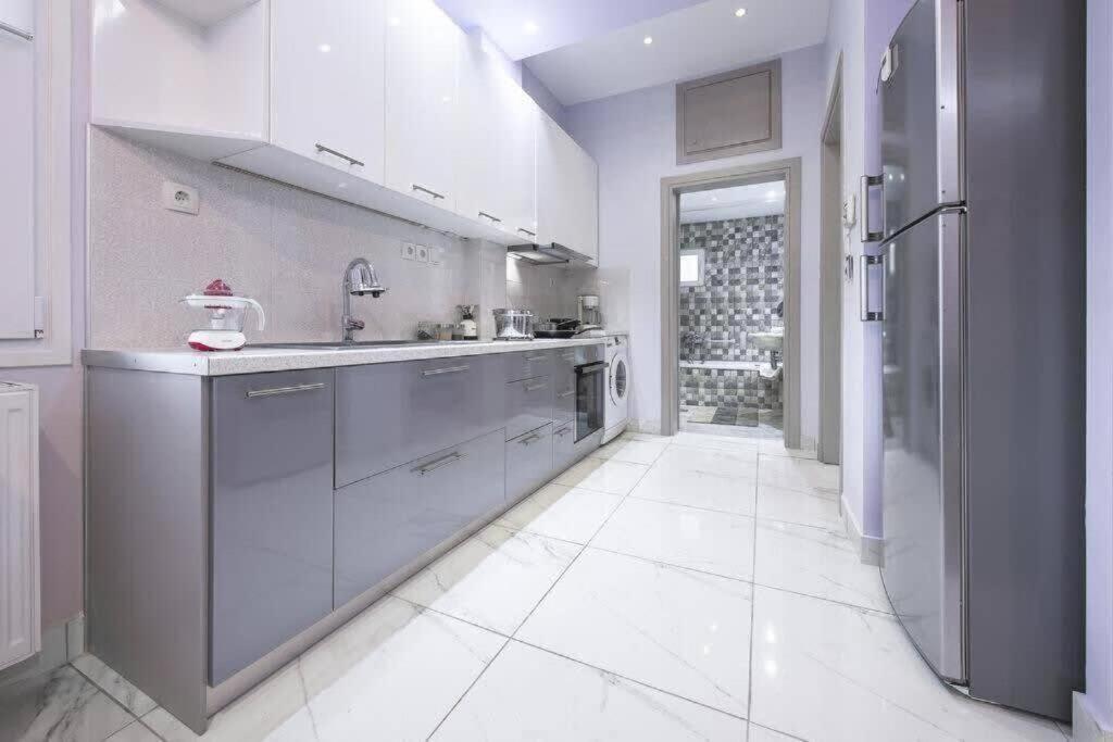 Villa Modern Fully-Equipped House, 5 Min Walk From Metro à Athènes Extérieur photo